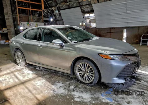 2020 Toyota Camry Xle из США, поврежденный, VIN 4T1F11AK3LU875546